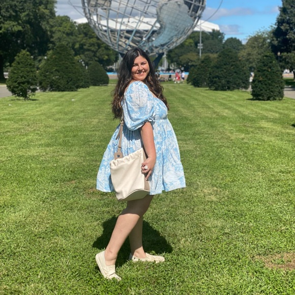 Selkie Blue Floral Puff Sleeve Dress Size 5X - Picture 3 of 12